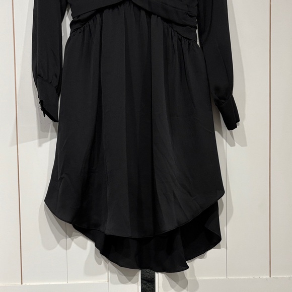 DO+BE Elegant Black Long Sleeve Dress - Picture 2 of 4